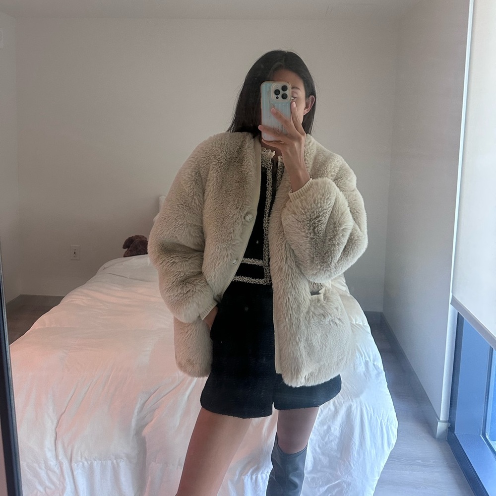 Claudie Pierlot ivory / cream / white faux fur coat size S